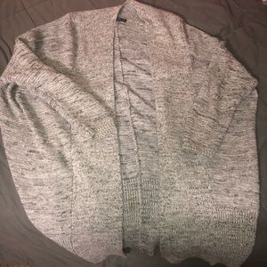 GREY KNIT CARDIGAN ☑️